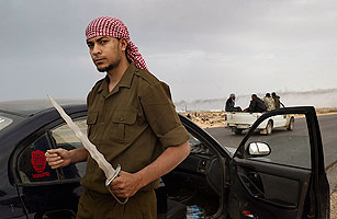 No Friends in Sight: Libyas Rebels Routed Once More