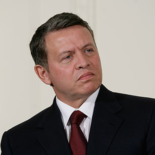Jordans King Abdullah II, with Eyes on Egypt, Boots Prime Minister