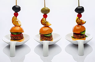 Aurus Dazzles the Mumbai Food Scene