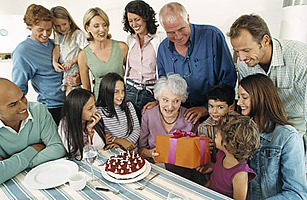 Wide Social Networks Are Key to Good Health, Says Study