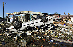 Deep South Storm Cleanup Begins, 16 Dead