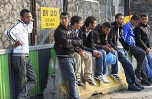 Sorry, Were Closed: Amid Migrant Fears, Europe Brings Back Border Controls