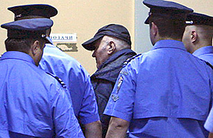 After Mladics Arrest, the E.U. Whispers Sweet Nothings to Serbia