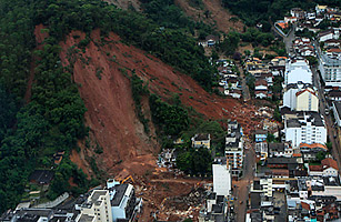 Brazil Unprepared to Prevent Rain-Season Floods; 400 Killed in Rio
