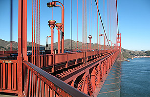 Golden Gate Bridge Suicide-Barrier Plan Inches Forward