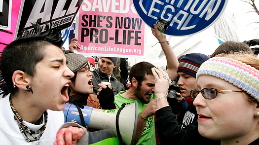 Kansas: Restrictive Abortion Bill Passes