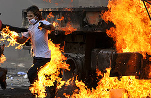 Thailand: Thaksin Picks Sister for Prime Minister Race