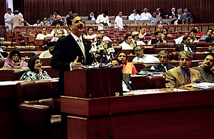 Pakistan Govt Defiant in Face of bin Laden Criticism