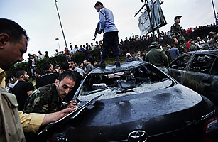 Libyan Troops Target Rebels Along Tunisian Border