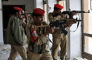 In Yemen, a High-Stakes Power Game as Saleh Is in Limbo