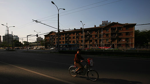 On the Streets of China, Electric Bikes Are Swarming