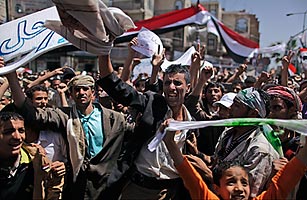 Yemen: Tribal Leaders Choosing Protesters over President Saleh