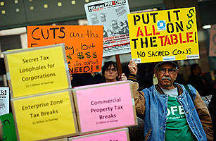 In Californias Rich Farm Country: How the Poor May Get Poorer
