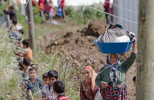 Syrian Refugees Flee a Devastated Jisr al-Shughour