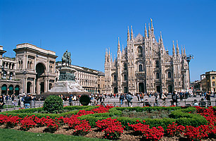 Israeli-Palestinian Conflict Risks Taking Over Milans Central Piazza