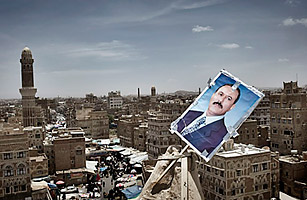 In Yemens Confused Capital: The City of the Invisible President