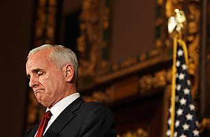 Minnesota Ends Its Budget Crisis, at Heavy Cost