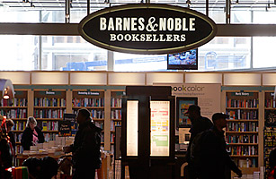 As Borders Closes Bookshops, Rival Barnes & Noble Survives