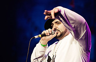Syrian Rappers Urge...Restraint? Protesters Find Little Support in Popular Music