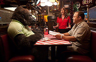 Zookeeper: Kevin James Animal Distraction