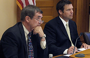 Court Blocks Kansas Law Shutting Down Abortion Clinics