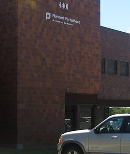 New Kansas Law Shuts Down Two Abortion Clinics