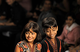 Has Fame Spoiled Slumdog Kids? Trust Fund at Risk