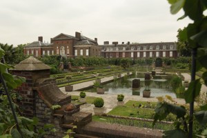 The Duke And Duchess Of Cambridge Announce Plans To Live In Apartments At Kensington Palace
