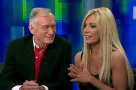 Hugh Hefner and Crystal Harris have announced that they are back together