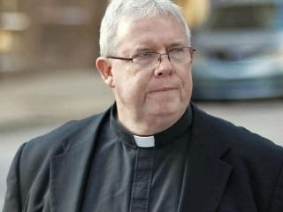 20120326-philedelphia-priesst-buase-trial_1343145886