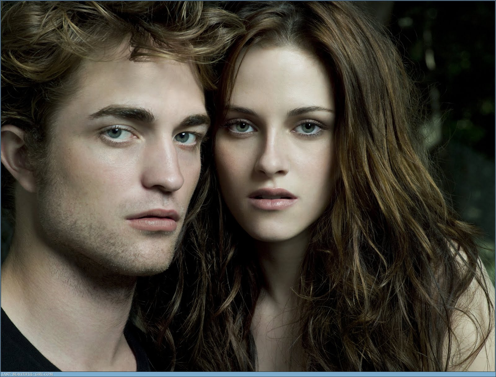 Kristen-Stewart-Getting-Vicious-Fan-Backlash-Over-Cheating-On-Robert-Pattinson2