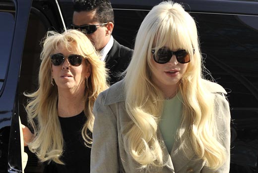 lindsay-lohan-dina-lohan-911-domestic-violence-incident