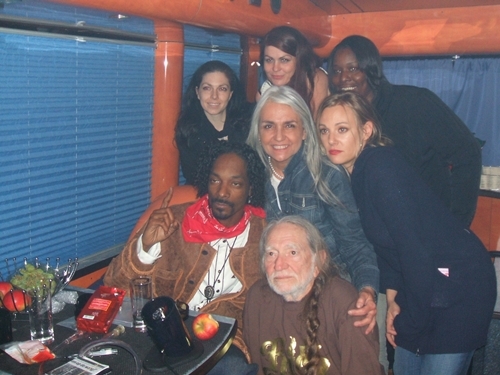 D2NItQT4Zgfox7vs08ICNoqFo1_500